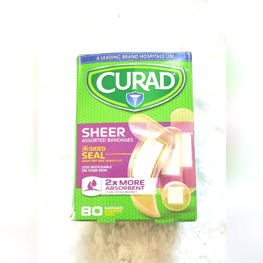 NEW CURAD Sheer assorted bandages 80ct